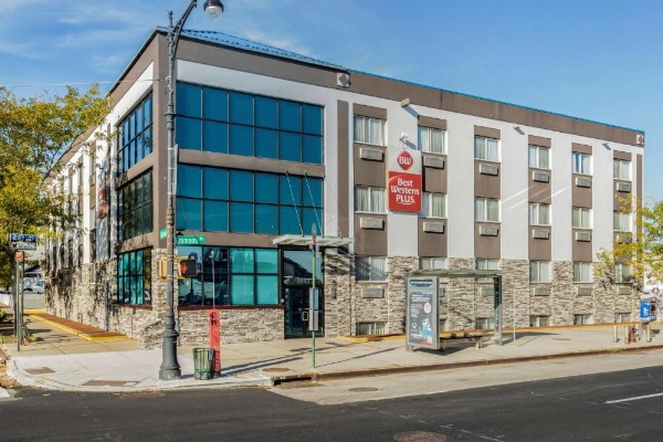 Best Western Plus Brooklyn Bay Hotel image 11